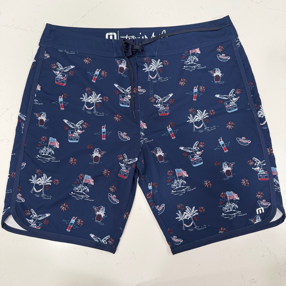 Travis Mathew Men’s Sweet Land Of Beer Boardshorts 38